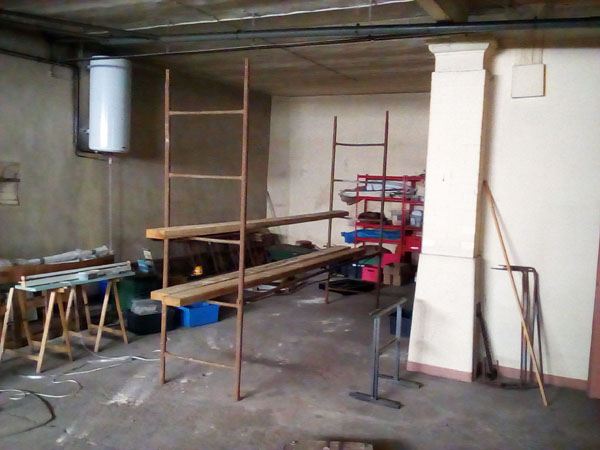les bastaings dans l'atelier